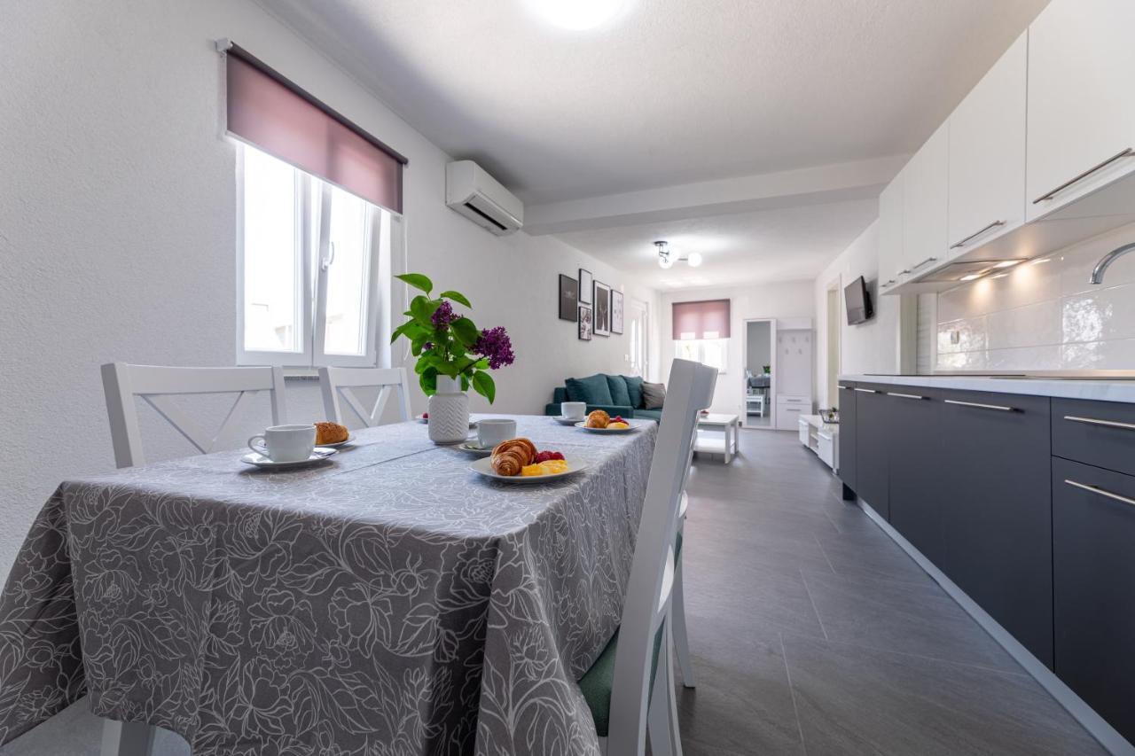 Villa La Terza Milohnici Exterior foto